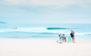 Reisen im Alter – worauf ist zu achten? Je nachdem für welches Land Sie sich entscheiden, sind Sie auch garantiert nicht allein, sondern treffen die ein oder anderen Gleichgesinnten. Bildquelle: © Vinicius Amnx Amano / Unsplash.com