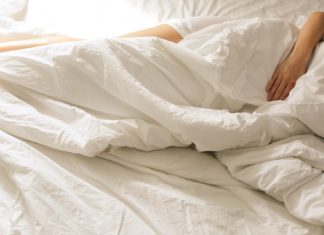 Guter Schlaf im Alter – Das sind die Herausforderungen Guter Schlaf ist vor allem für die Generation 59plus ein durchaus besonderer Luxus. Bildquelle: © Ava Sol / Unsplash.com