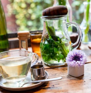 Grippesaison – Wie Sie zu Hause gesund bleiben Einer Grippe können wir auf ganz einfache Art und Weise auch zuhause vorbeugen. Bildquelle: © Sebastian Sammer / Unsplash.com