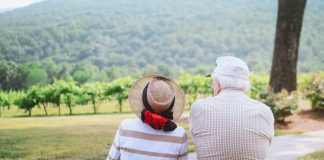 Urlaub mit der Fähre – Gesundheit und Reisen im Alter Wenn einer eine Reise tut, dann kann er was erleben. Das gilt auch für die Generation 59plus. Bildquelle: © Christian Bowen / Unsplash.com