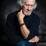 Männer sind schon viel häufiger in jungen Jahren betroffen als Frauen. Bildquelle: © Jonathan Cosens Photography / Unsplash.com