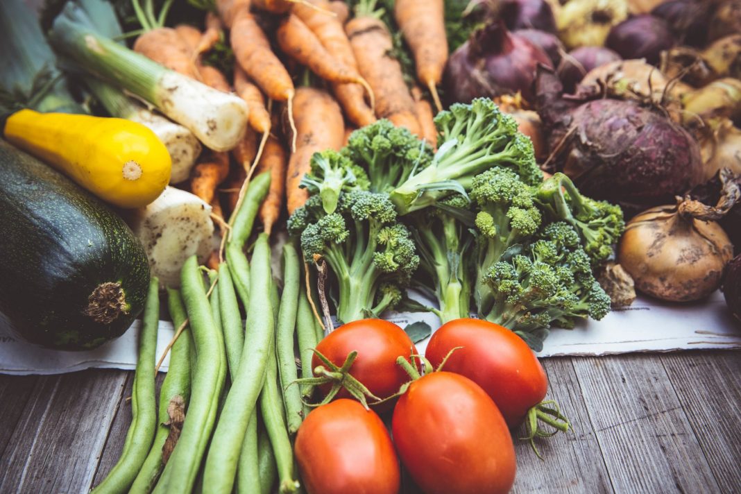 Saisonal kochen ist nicht nur gesund, sondern bringt auch mehr Abwechslung auf den Tisch. Bildquelle: © Markus Spiske / Unsplash.com