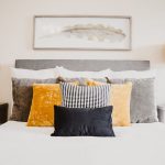 Boxspringbetten haben vor allem in den letzten Jahren einen großen Anklang bei der Generation 59plus erfahren. Bildquelle: © Isaac Martin / Unsplash.com