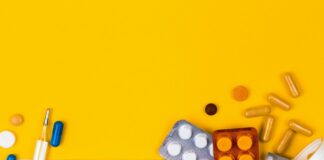 Trend zu Online-Apotheke Die Online Apotheke bekommt einen immer größeren Stellenwert in unserer Gesellschaft. Bildquelle: © Volodymyr Hryshchenko / Unsplash.com