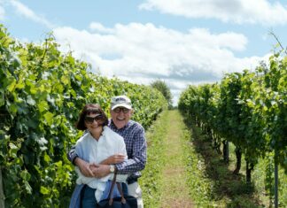 Gesunder Blutdruck im Alter: Worauf Menschen ab 59plus achten sollten Sich rundum wohlfühlen und das Leben auch mit 59plus genießen, hängt auch immer von einer guten Gesundheit ab. Bildquelle: © Tyler Farmer / Unsplash.com
