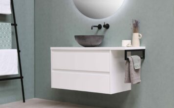 Mit der Zeit gehen – Badezimmer erneuern mit zeitgemäßen Möbeln Aus alt mach neu - das Badezimmer lässt sich oft schon durch neue Möbel enorm aufpeppen und funktionaler gestalten. Bildquelle: © Sanibell BV / Unsplash.com