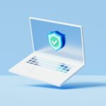 Haben Sie ausreichende Sicherheitsmaßnahmen getroffen, um z. B. Ihr Notebook gegen Angriffe von außen zu schützen? Bildquelle: © Rodion Kutsaiev / Unsplash.com