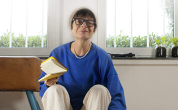 Neu bei 59plus.de: Katharina stellt vor! Katharina Martini ist Jahrgang 1960 und hat nach einem erfolgreichen Berufsleben als selbständige Grafikdesignerin eine neue Leidenschaft für sich entdeckt - als Vorleserin. Bildquelle: © Katharina Martini