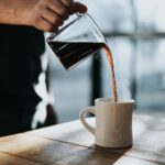 Welcher Kaffeetyp sind Sie? Klassisch Filter oder doch gern mit geschäumter Milch? Bildquelle: © Nathan Dumlao / Unsplash.com