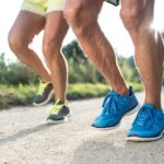 Unsere Gelenke wollen ab einem bestimmten Alter besonders gefördert und unterstützt werden, um uns möglichst reibungslos ins hohe Alter zu tragen. Bildquelle: © Getty Images / Unsplash.com