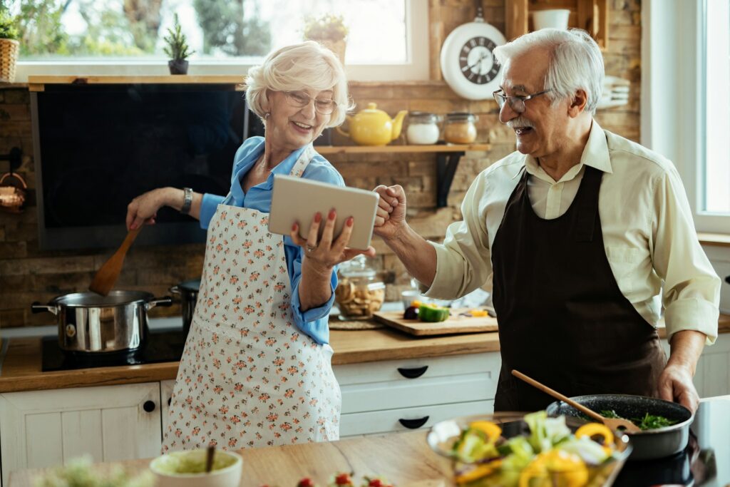 Ein Umzug bedeutet auch Raum für Neues. Vor allem dann, wenn durch die nicht mehr vorhandene Verantwortung mehr Raum für andere schöne Dinge entsteht. Bildquelle: © Getty Images / Unsplash.com