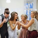 Singen befreit. Ob in der Gruppe, im Chor oder auch ganz für sich allein. Wann haben Sie das letzte Mal so richtig gesungen? Bildquelle: © Getty Images / Unsplash.com