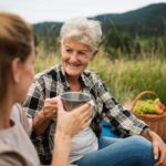 Spätestens in den Wechseljahren verändert sich für Frauen das Verhältnis von Kälte und Wärme ganz erheblich. Bildquelle: © Getty Images / Unsplash.com