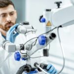 Robotergestützte Systeme, auch Robotik genannt, sorgt vor allem im Bereich der Medizin für mehr Präsizion und Genauigkeit. Bildquelle: © Getty Images / Unsplash.com