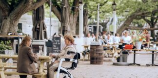 Mobilitätshilfen im Vergleich Egal in welchem Alter - Mobilität ist das A und O und bedeutet Unabhängigkeit. Bildquelle: © Pixabay.com