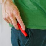 E-Zigaretten sind ein Trend, der sich auch zunehmend mehr bei der Generation 59plus durchsetzt. Bildquelle: © Giulia Squillace / Unsplash.com