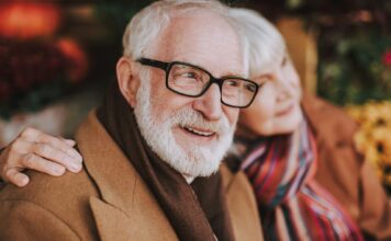 Licht und Beleuchtung – So gestalten Sie Ihr Zuhause augenfreundlich Zu einem guten Sehvermögen gehört nicht nur die Brille, sondern auch das richtige Licht. Bildquelle: © Getty Images / Unsplash.com