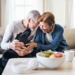 Eine gute und regelmäßige Gesundheitsvorsorge beeinflusst auf jeden Fall unser Wohlbefinden im Alter. Bildquelle: © Getty Images / Unsplash.com