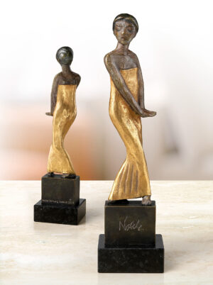 Emil Nolde: Tänzerin aus Java 1913/14. Skulptur Bronze vergoldet. Edition Nolde Stiftung Seebüll.