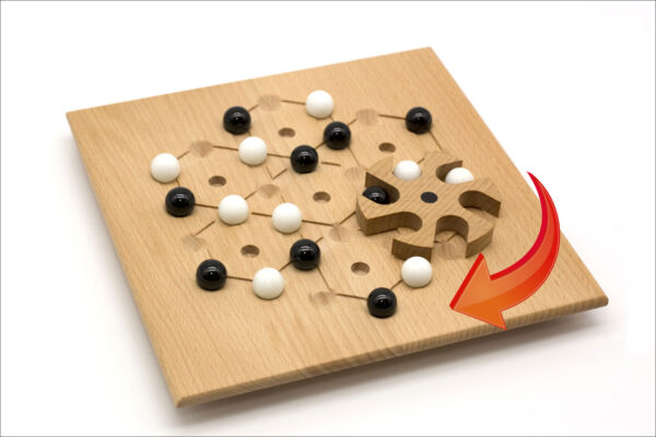 Flügelrad. Holzspiel.