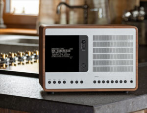 REVO Superconnect Soundsystem.