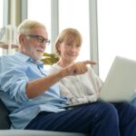 Das Thema Rente und Altersvorsorge betrifft auch Menschen in angrenzenden Ländern wie die Schweiz. Bildquelle: © Getty Images / Unsplash.com