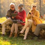 Um das Rentendasein in der Schweiz unbeschwert genießen zu können, ist es genauso wie in Deutschland, sehr wichtig private Vorsorge zu betreiben. Bildquelle: © Getty Images / Unsplash.com