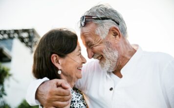 Wie sich das Leben ab ca. 50+ verändert Die Zeit ab 50+ hält natürlich viele Veränderungen für uns bereit, aber auch ganz neue Herausforderungen. Bildquelle: © Curated Lifestyle / Unsplash.com