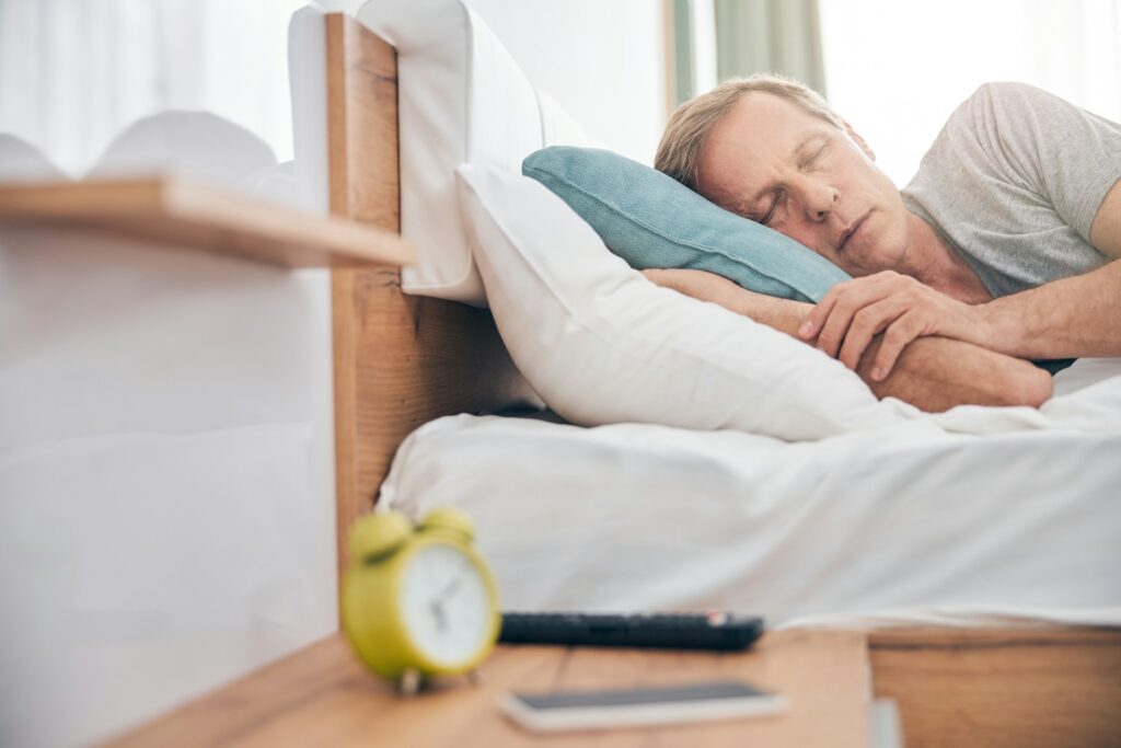 Ein guter und gesunder Schlaf ist maßgeblich verantwortlich für eine langfristig gute Gesundheit. Bildquelle: © Getty Images / Unsplash.com