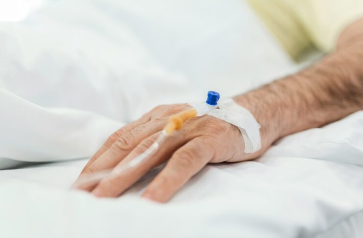 Selbstbestimmt leben und selbstbestimmt sterben SELBSTBESTIMMT sterben ist für viele von uns ein inniger Wunsch, doch in Deutschland leider bisher nicht so leicht umsetzbar. Wir versuchen aufzuklären! Bildquelle: © Getty Images / Unsplash.com