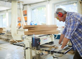 Aktivrente für aktive Rentner? Mit der sog. Aktivvrente schafft der Gesetzgeber die Möglichkeit seine gesetzliche Rente aufzustocken. Bildquelle: © Getty Images / Unsplash.com